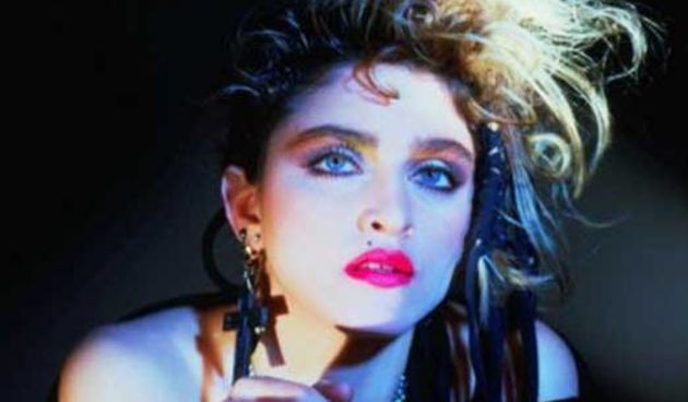 Šminka iz osamdesetih je opet in!