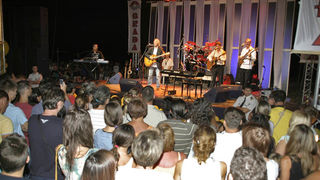 Image 1178777 (auto)