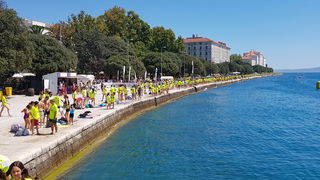 Sasvim osoban doživljaj – 10. dm Millennium Jump sa zadarske rive. Foto: Mladen Malik Barba Sasvim osoban doživljaj – 10. dm Millennium Jump sa zadarske rive. Foto: Mladen Malik Barba