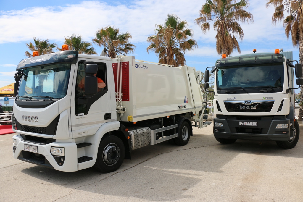 Prezentacija novog voznog parka poduzeća Čisti otok i Vodovod Vir Prezentacija novog voznog parka poduzeća Čisti otok i Vodovod Vir