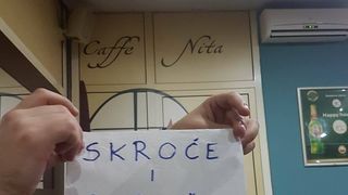 Image 379423 (auto) Image 379423 (auto)