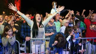 U povodu 950 godina prvog spomena grada Šibenika, blagdana sv. Mihovila i Dana grada održan je veliki koncert legendarnog Mate Miše Kovača. Photo: Duško Jaramaz/PIXSELL U povodu 950 godina prvog spomena grada Šibenika, blagdana sv. Mihovila i Dana grada održan je veliki koncert legendarnog Mate Miše Kovača. Photo: Duško Jaramaz/PIXSELL