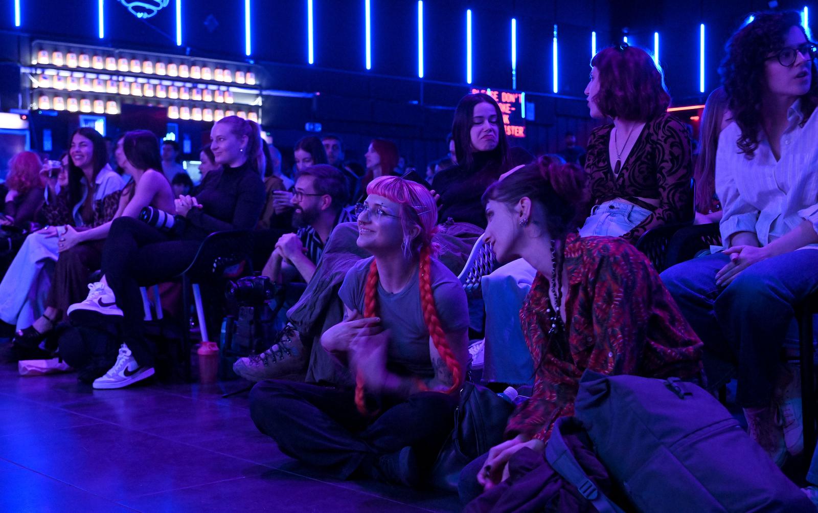 Boogaloo klub: Pole Dance Showcase