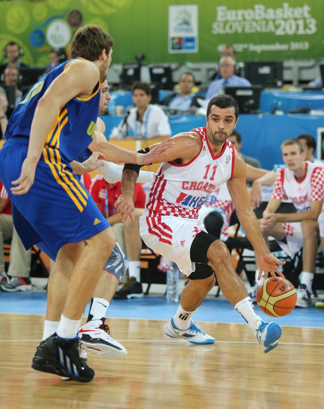Arena Stozice, Ljubljana, Slovenija – Europsko prvenstvo u kosarci Eurobasket Slovenija 2013., cetvrtfinale, Hrvatska – Ukrajina. Krunoslav Simon. Photo: Igor Kralj/PIXSELL Arena Stozice, Ljubljana, Slovenija – Europsko prvenstvo u kosarci Eurobasket Slovenija 2013., cetvrtfinale, Hrvatska – Ukrajina. Krunoslav Simon. Photo: Igor Kralj/PIXSELL