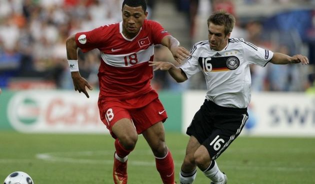 Ugur Boral i Phillip Lahm (Foto:Reuters)