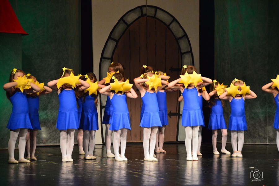 Plesna udruga Gesta: Bajka.hr