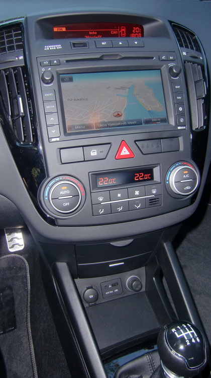 Kia pro_cee’d 1.6 CVVT EX Sport Leadher