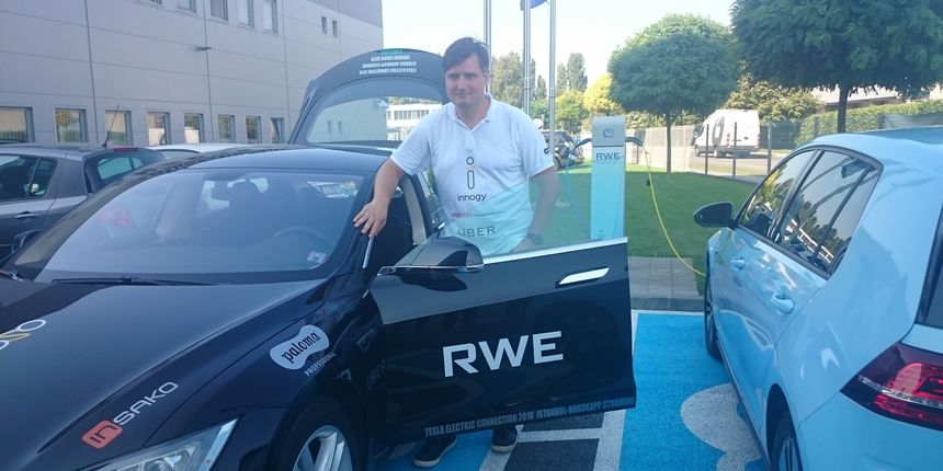 Tesla Electric Connection – električnim automobilom po Europi u 14 dana! Tesla Electric Connection – električnim automobilom po Europi u 14 dana!