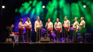 Zorica Kondža i klapa Cambi @ bazen Ilirije u Biogradu