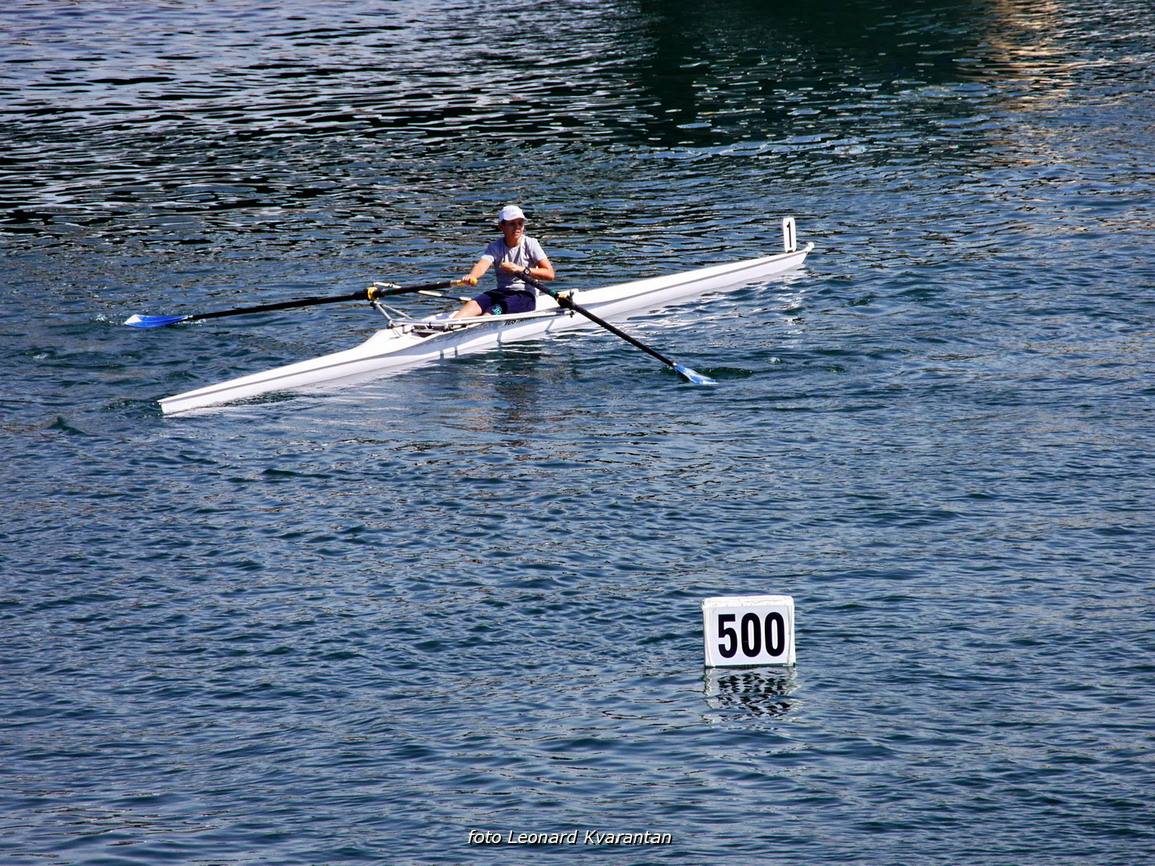 U uvali Jazine održana 3. regata veslačkog mini kupa Dalmacije U uvali Jazine održana 3. regata veslačkog mini kupa Dalmacije