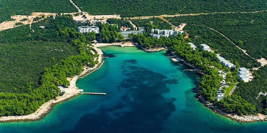 Crvena luka resort