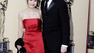 82. Red Carpet Oscara (oscar.go.com)