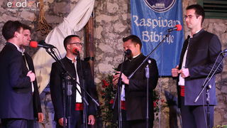 Na Trgu sri sela održana 38. smotra klapa “Raspivano Bibinje”