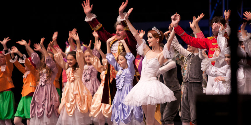 Balet Orasar u Dvorani Kresimira Cosica, foto: Darko Belancic Balet Orasar u Dvorani Kresimira Cosica, foto: Darko Belancic