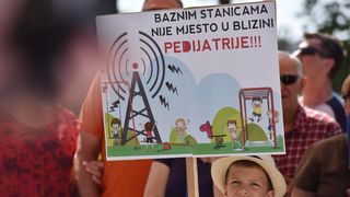 ‘Ne želim dobiti rak!’ Mještani prosvjedovali protiv postavljanja bazne stanice Tele 2