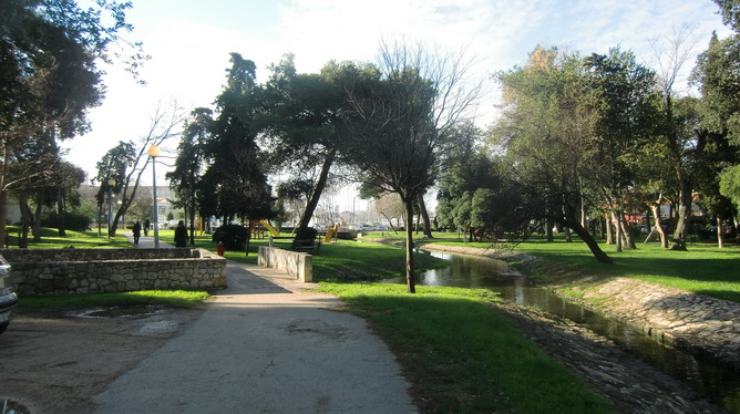 Prijepodne u parku Vruljica