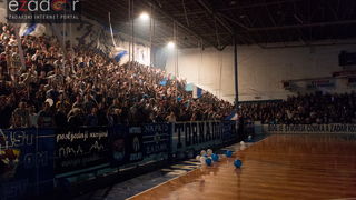 Humanitarno gledanje utakmice Zadar-Cibona u Jazinama Humanitarno gledanje utakmice Zadar-Cibona u Jazinama