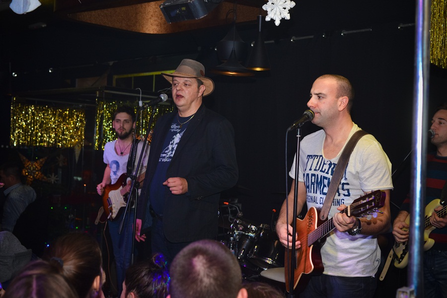 Božićni koncert Marijana Bana i Diktatora u Maraschino baru