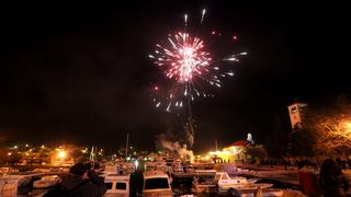 Svjetska atrakcija u Velom Ižu: Održana “Iška kraljica”- prva povijesna skijaška utrka na hrvatskim školjima Svjetska atrakcija u Velom Ižu: Održana “Iška kraljica”- prva povijesna skijaška utrka na hrvatskim školjima