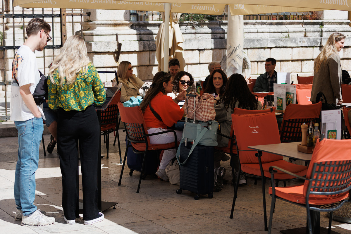 Đir po gradu, subotnja špica, 17. svibnja 2025. Đir po gradu, subotnja špica, 17. svibnja 2025.