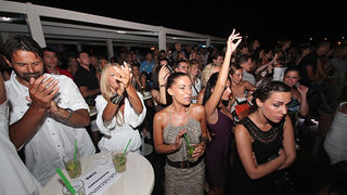 Severina na Ponton Festivalu, 30. srpnja (foto:Saša Čuka) Severina na Ponton Festivalu, 30. srpnja (foto:Saša Čuka)