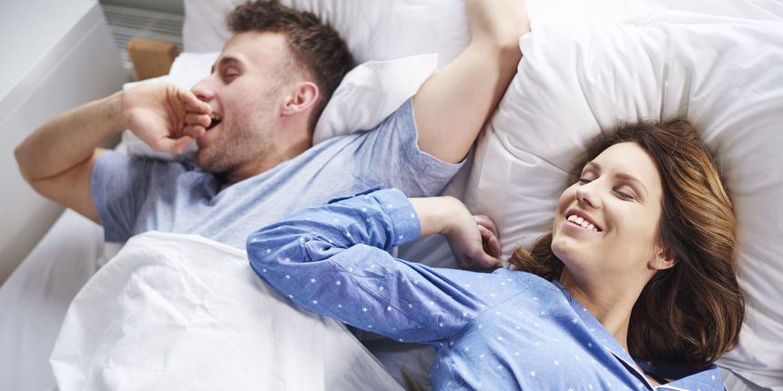 Zijevanje u krevetu Zijevanje u krevetu