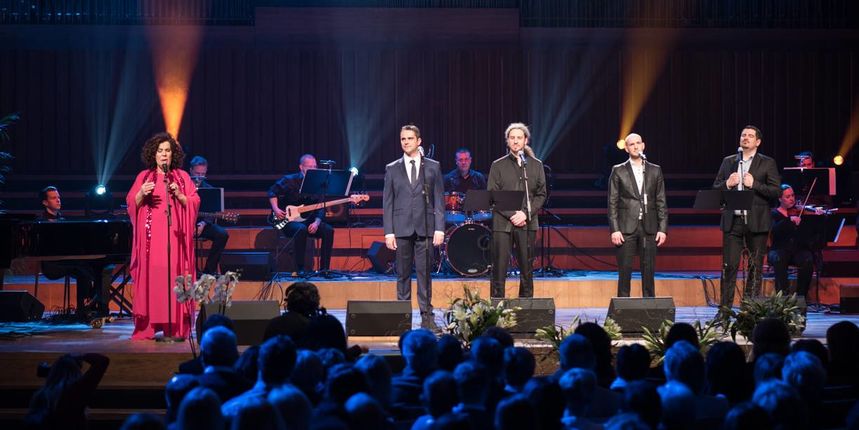 Četiri tenora i Radojka Šverko Četiri tenora i Radojka Šverko