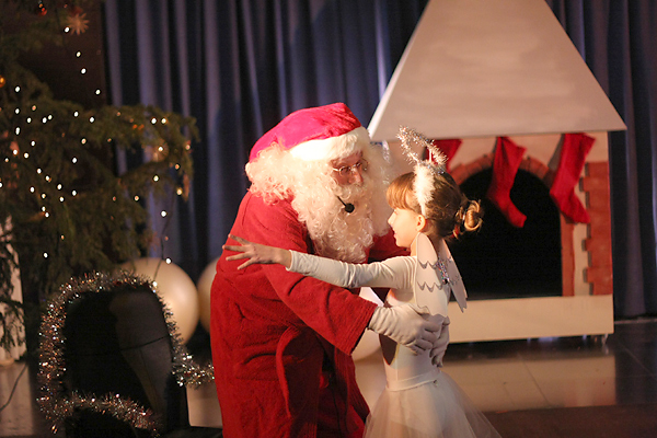 Plesna udruga Gesta: Ima li spasa za Djeda Mraza (Foto:Saša Čuka)