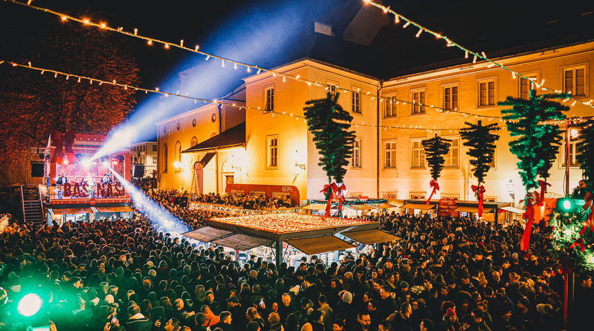 baš naš advent baš naš advent