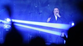 Legendarni Mate Mišo Kovač još jednom oduševio svoje brojne obožavatelje na koncertu u Areni Zagreb. Foto: Goran Jakus/PIXSELL Legendarni Mate Mišo Kovač još jednom oduševio svoje brojne obožavatelje na koncertu u Areni Zagreb. Foto: Goran Jakus/PIXSELL