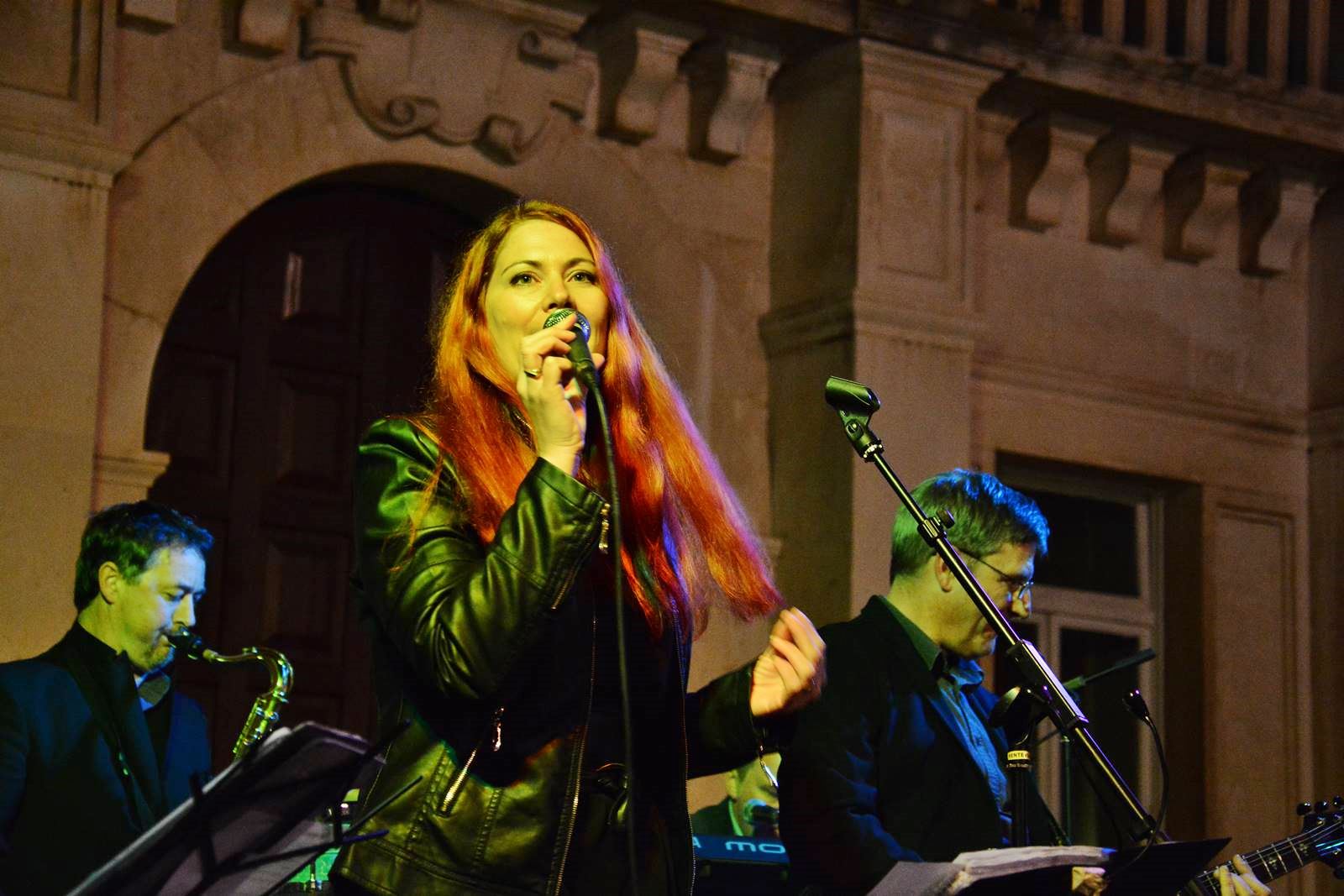 FIMBA After party na Narodnom trgu uz bend Songbusters FIMBA After party na Narodnom trgu uz bend Songbusters