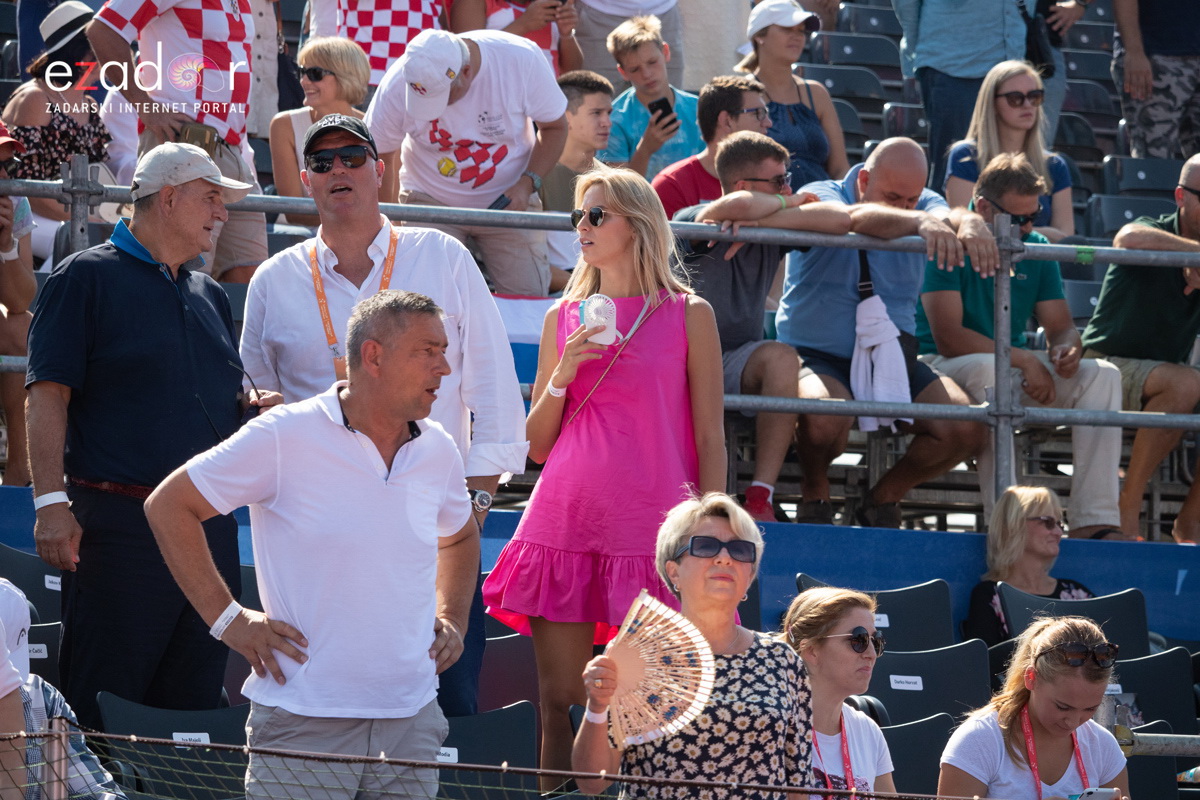 Davis Cup: Vruća navijačka atmosfera u meču Ćilića i Querreya