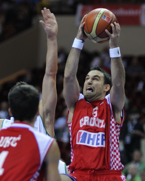 Katowice, 180909.
Dvorana Sport Arena Spodek.
Europsko prvenstvo u kosarci u Poljskoj, cetvrtfinale izmedju Slovenije i Hrvatske.
Na slici: Marko Popovic.
Foto: Drago Sopta  / CROPIX