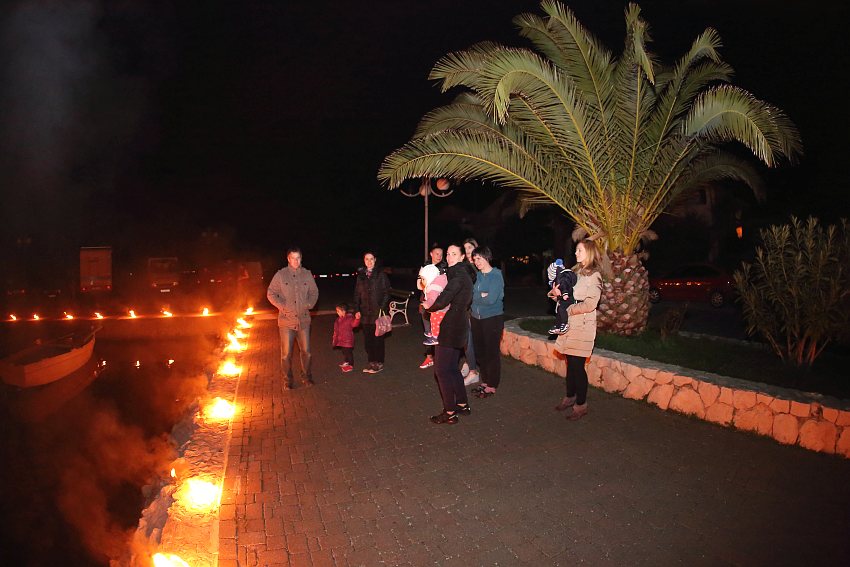 Bibinje: Održana tradicionalna procesija Velikog Petka. Foto: Leo Banić