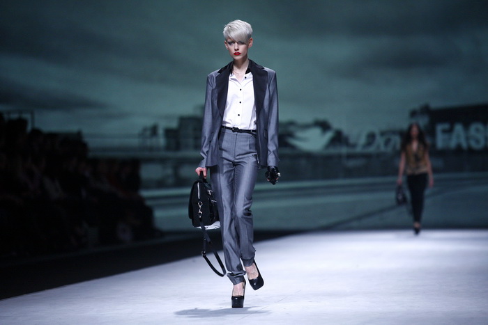 Zagreb, 120311.
Veceras je na Zagrebackom velesajmu odrzana druga vecer modne revije Dove Fashion.Hr.
Revije ce trajati do nedjelje 13.03.
Revija na slici: Alduk.
Foto: Neja Markicevic / CROPIX