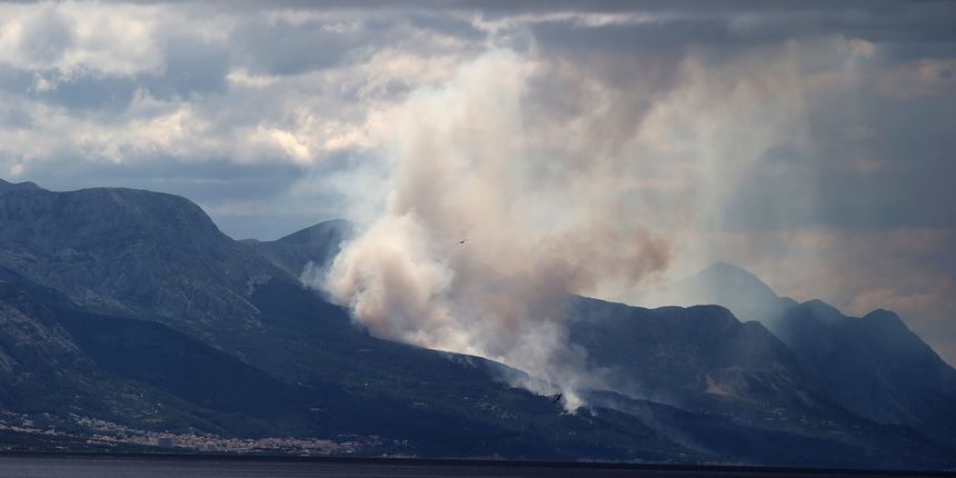 Požar na makarskom području
