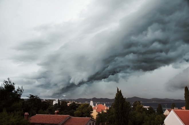 Ivan Toman: Shelf cloud Ivan Toman: Shelf cloud