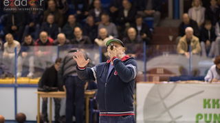 Fešta u povodu 80. rođendana Pina Giergie: Vetarani KK Zadar – Veterani KK Olimpija Fešta u povodu 80. rođendana Pina Giergie: Vetarani KK Zadar – Veterani KK Olimpija