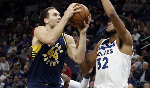 Bojan Bogdanović – Hrvatski košarkaš Bojan Bogdanović član je Indiana Pacersa. Godišnje zaradi 9 milijuna dolara.