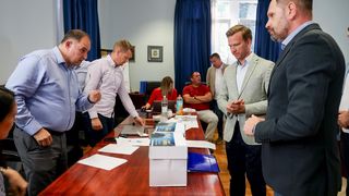 Predaja županijske liste HDZ-a i kandidat za župana Josip Bilaver Predaja županijske liste HDZ-a i kandidat za župana Josip Bilaver