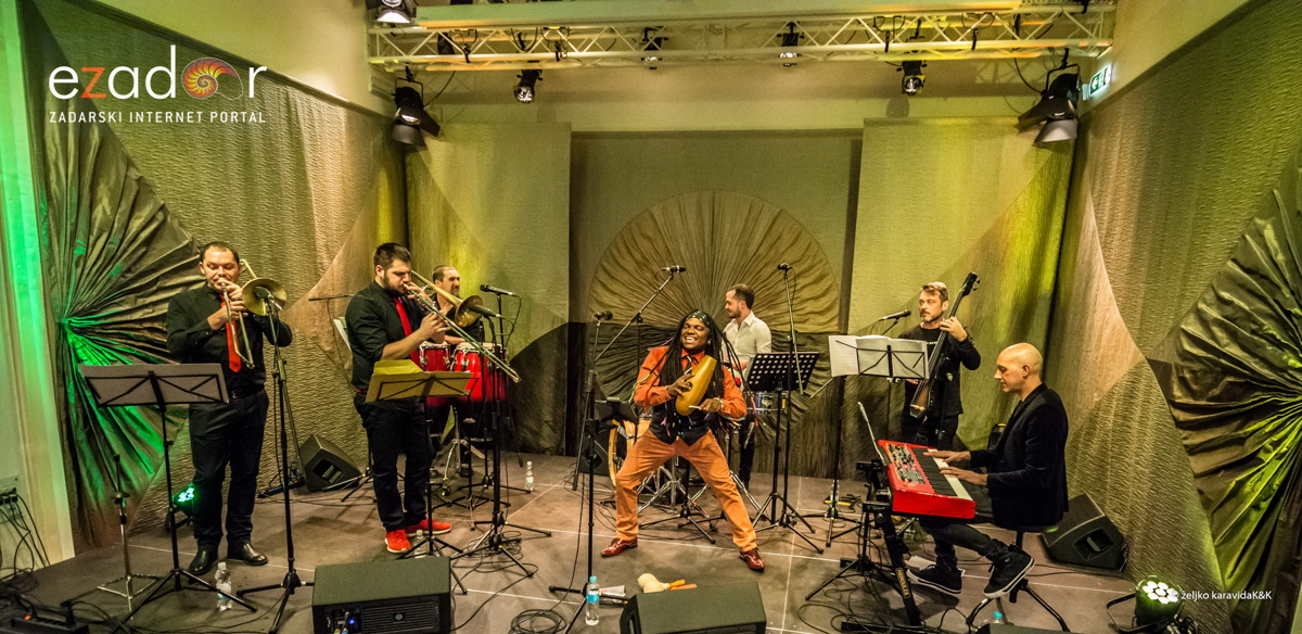 Karneval u Kneževoj palači: Salsa Sandunga i biranje najbolje maske Karneval u Kneževoj palači: Salsa Sandunga i biranje najbolje maske