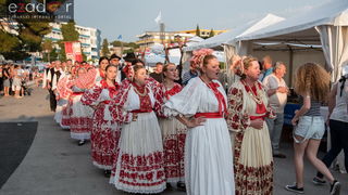 Otvoren 12. biogradski Gastro stol Otvoren 12. biogradski Gastro stol