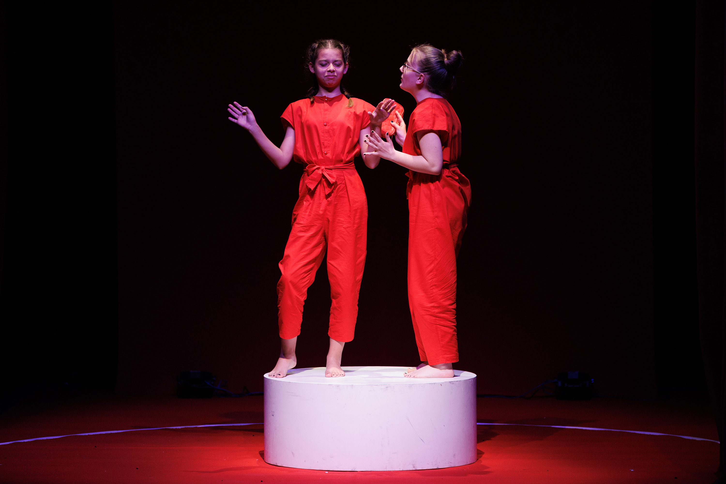 Igrajmo se: Zabranjeno mlađima od 15 strana A