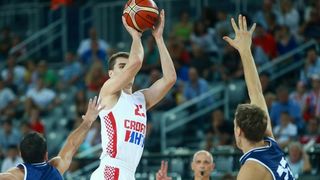 Arena Zagreb, Zagreb – Pripremni turnir za EuroBasket 2015., Hrvatska – BiH. Photo: Igor Kralj i Marko Lukunic/PIXSELL Arena Zagreb, Zagreb – Pripremni turnir za EuroBasket 2015., Hrvatska – BiH. Photo: Igor Kralj i Marko Lukunic/PIXSELL