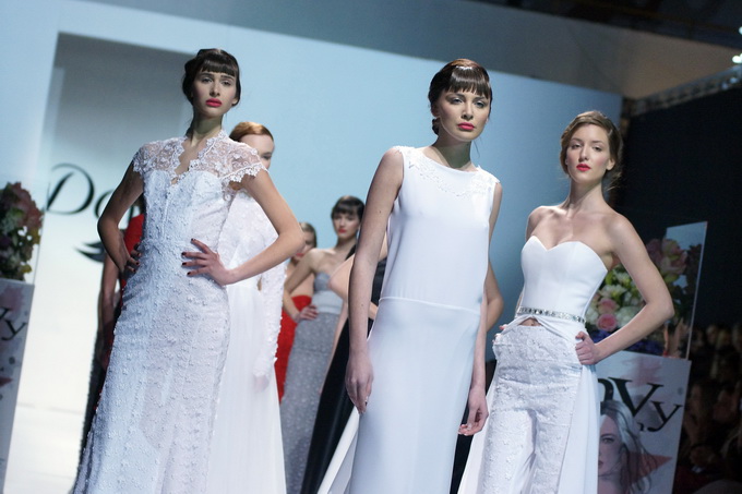 Zagreb, 150313.
Zagrebacki Velesajam.
Odrzana je treca vecer revije Perwoll Fashion.hr na kojoj su svoje kreacije predstavili Martina Felja, Morana Krklec, Young at Squat, Marina Design i Envy Room.
Na fotografiji: kreacije Envy Room.
Foto: Marko Todoro Zagreb, 150313.
Zagrebacki Velesajam.
Odrzana je treca vecer revije Perwoll Fashion.hr na kojoj su svoje kreacije predstavili Martina Felja, Morana Krklec, Young at Squat, Marina Design i Envy Room.
Na fotografiji: kreacije Envy Room.
Foto: Marko Todoro