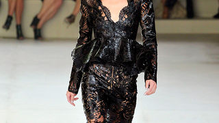 Sarah Burton za Alexander McQueen: Proljeće 2012 Sarah Burton za Alexander McQueen: Proljeće 2012