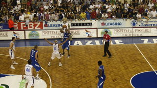 Zadar – Cibona 87-80 3.10.07.