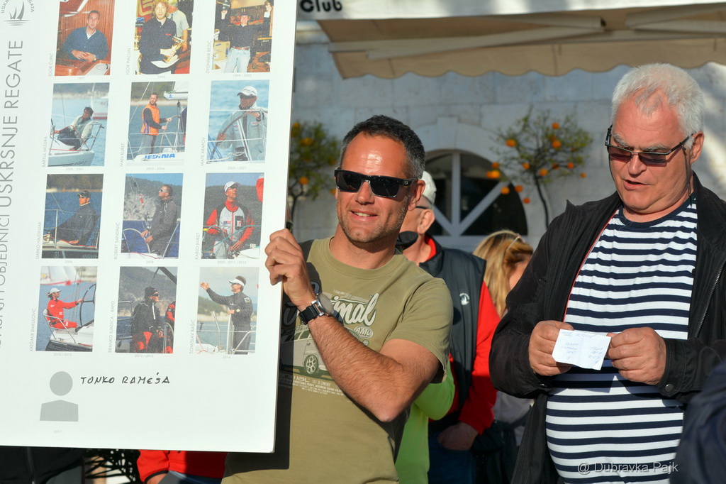 U hvarskom akvatoriju održana XXI. Uskršnja regata U hvarskom akvatoriju održana XXI. Uskršnja regata