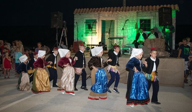 Vlašići: Sajam otočnih proizvoda “Od Luna do Fortice”