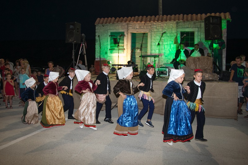 Vlašići: Sajam otočnih proizvoda “Od Luna do Fortice”